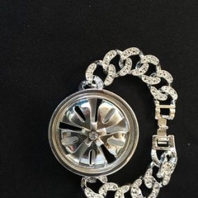 Silver Spinner Bracelet 18-6